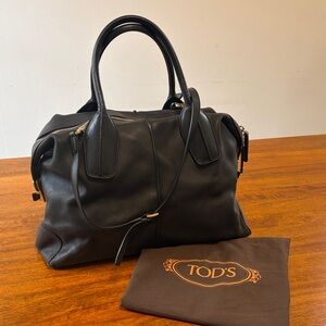 Tod's Elegant Black Leather Satchel